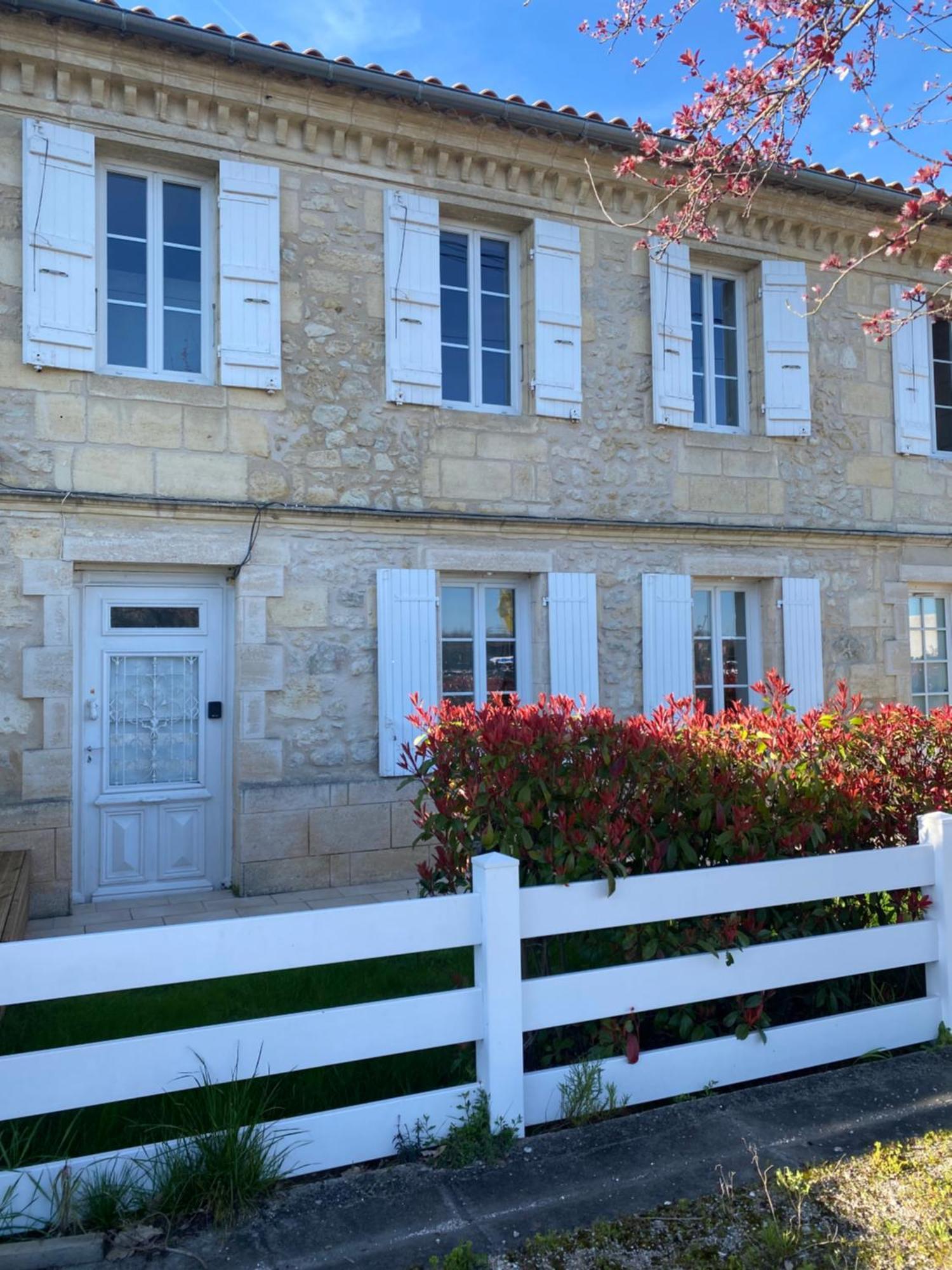Appartement Chaleureux 6 Pers Beychac-et-Caillau Bagian luar foto